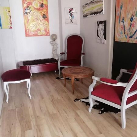 Appart Relais Art Bien-Etre Doue En Anjou Luaran gambar